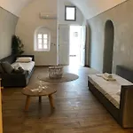 Апартаменты Amaryllis Santorini *