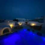 Amaryllis Santorini Тира