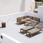 Amaryllis Santorini * Fira (Santorini)