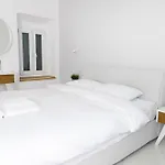 Amaryllis Santorini * Φηρά