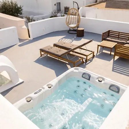 Amaryllis Santorini Φηρά