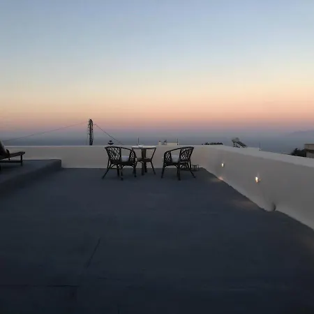 Апартаменты Amaryllis Santorini Тира