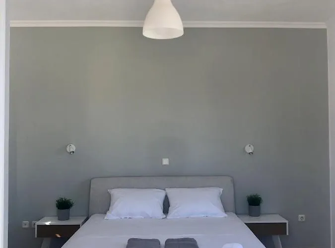 Апартаменты Amaryllis Santorini Тира