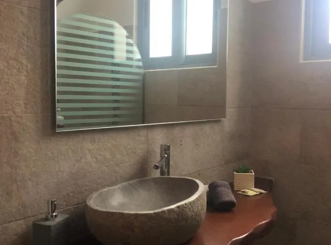 Апартаменты Amaryllis Santorini