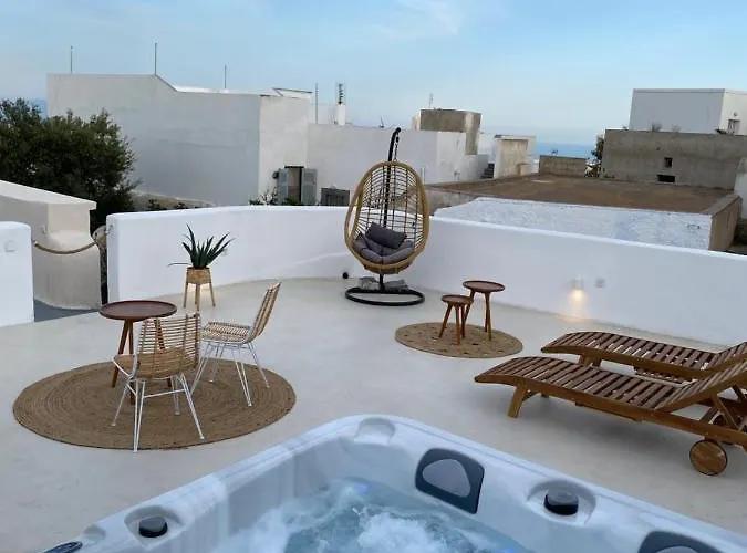 Amaryllis Santorini Тира