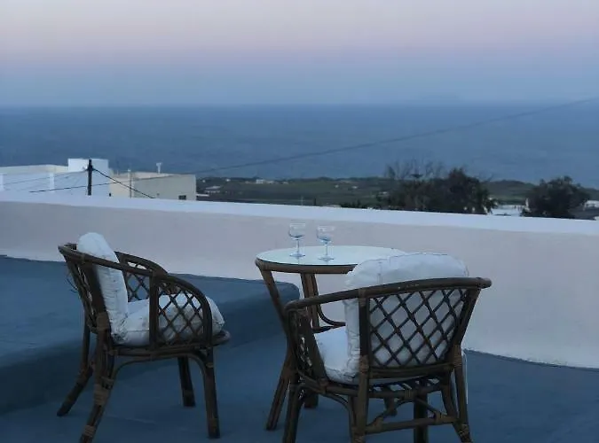 Апартаменты Amaryllis Santorini *